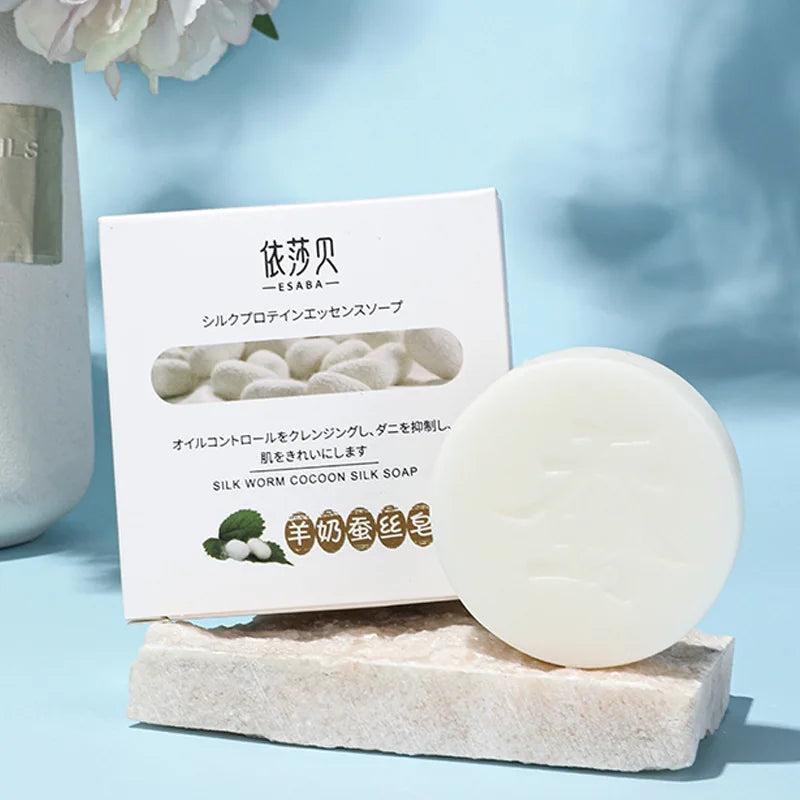 Organic Goat Milk Silk Handmade Soap 60g Moisturizing Skin Care Cleansing Facial Soap Remove Acne Remove Shrink Face Cleaner Body Wash